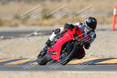 media/Jan-13-2024-SoCal Trackdays (Sat) [[9c032fe5aa]]/Turn 11 (1030am)/